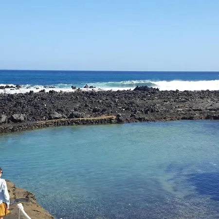 2 Bedrooms With Terrace And Wifi At * Punta Mujeres