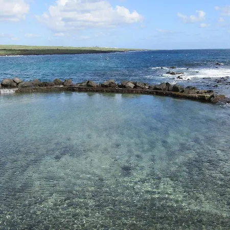 2 Bedrooms With Terrace And Wifi At Punta Mujeres