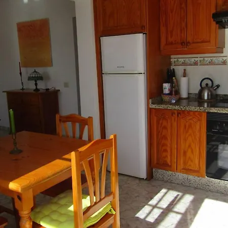2 Bedrooms With Terrace And Wifi At * Punta Mujeres